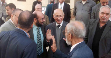 محمود شريف: الدستور يجب أن يمثل مصلحة أمة وليس حزبًا أو أغلبية 