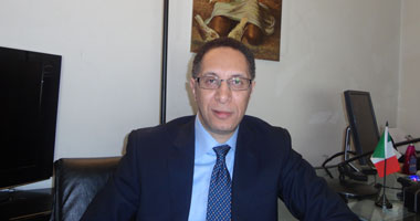 المستشار السياحى المصرى فى روما يحذر من التعامل مع منظم رحلات إيطالى 