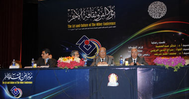 فى المؤتمر الدولى التاسع لكلية الفنون الجميلة.. الروبى : النظام البائد قتل داخلنا لغة الحوار.. ورئيس الجامعة: الفترة الحالية تستوجب منا التواصل بمنظور جديد مع ثقافة الآخر.
