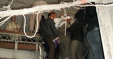 3 حالات إغماء لأصحاب الحوالات الصفراء أمام مصرف الرافدين
