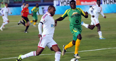 مراقب مباراة الزمالك وأفريكا سبور: حزين لما حدث فى بورسعيد