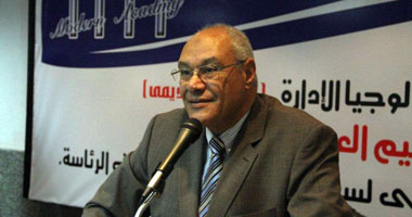 "العوا": طالبت "سلطان" برفع دعوى ضد "عبد المعز" لعدم ثقتى فى إشرافه على انتخابات الرئاسة.. وبإمكان المتهمين فى قضية التمويل الأجنبى استرداد قيمة كفالتهم لعدم قانونيتها