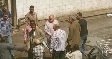 سائقو ميكروباص المحلة يطلقون الرصاص بالهواء اعتراضا على أزمة السولار