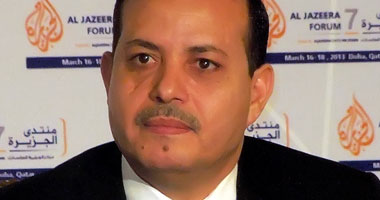 وزير الإعلام: أسعى لإعلام يتجنب الفتن.. يوجد مال سياسى يضخ فى الإعلام الخاص.. وهناك مذيعون يتقاضون 14 مليون جنيه.. إنجازات الحكومة لا تعكسها الفضائيات.. وهناك أموال تنفق من الداخل لإسقاط الرئيس