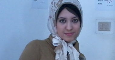 بالصور.. شموع فرحك.. "شبه فستانك"