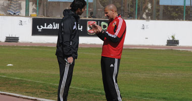 الأهلي يرفع الأحمال البدنية للاعبين.. وربيعة يتدرب فى الجيم