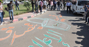 متظاهرو "الإنتاج" يدعون لمحاصرة الإعلاميين ويهتفون: "هنعلن الجهاد"