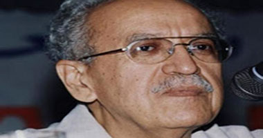 الهيئة العامة للكتاب تنعى المفكر قدرى حفنى