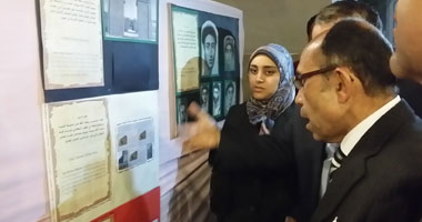 محافظ الفيوم يفتتح معرض المنتجات البيئية بقصر الثقافة