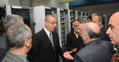 بدء تزويد بوابات دخول المطار بكاميرات مراقبة