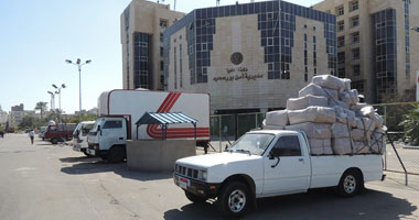 إحباط تهريب 20 طن ملابس مستوردة داخل 4 سيارات رحلات ببورسعيد