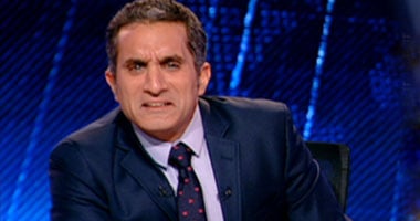 باسم يوسف للإعلاميين: مينفعش نعلق فشلنا فى كل حاجة على كلمة "مؤامرة"