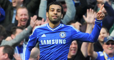 محمد صلاح يرتدى قميص تشيلسى "الأبيض" لأول مرة