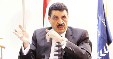 مدير أمن الإسكندرية: لا أحد فى مصر يجرؤ على الاقتراب من سجن مرسى.. ونحن فى حالة استنفار دائم..لم نخطر بقرار عودة الحرس الجامعى بشكل رسمى ولكننا نسقنا مع رئيس الجامعة
