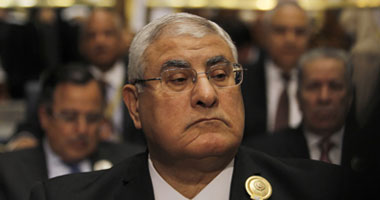 نائب رئيس "الدستورية": لا يوجد ما يمنع عودة عدلى منصور لمنصبه بالمحكمة