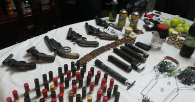 ضبط 5 قطع سلاح بدون ترخيص بالمنيا خلال حملة أمنية