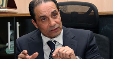 سامى عبد العزيز: مصر ستصبح من أكبر أسواق المال العالمية بعد القرض