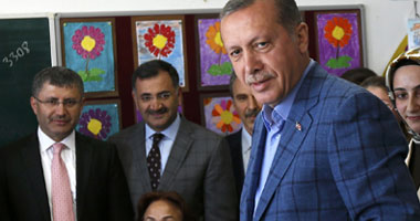 أردوغان يدلى بصوته فى الانتخابات التركية