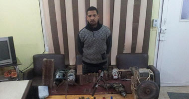 ضبط عاطل لإدارتة ورشة لتصنيع السلاح بشبراخيت بالبحيرة