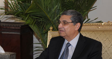 إيقاف رئيس هيئة المواد النووية لحين الفصل فى اتهامه بالتحريض على العنف