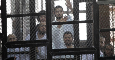 رئيس محكمة شبرا يسمح للدفاع بمقابلة المتهمين فى قضية اقتحام المترو