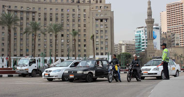 سيولة مرورية بميدانى التحرير والنهضة