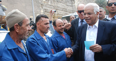 غدًا.. محافظ القاهرة يشهد الاحتفال بمعدات النظافة الجديدة 