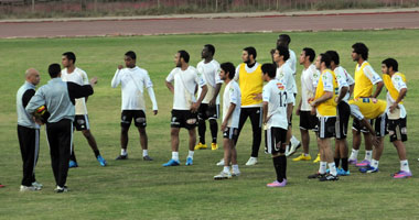 الزمالك يفوز برباعية على غزل شبين ودياً