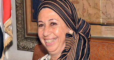 رئيسة جامعة الإسكندرية تتفقد دورة الشهيد الكشفية