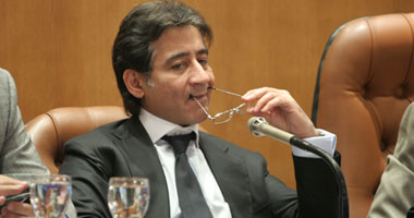 عز يجرى اتصالات عشوائية للتقييم النهائى لمرشحى "الشورى" 
