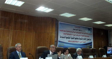 ندوة الإعلام والتوعية المجتمعية بكلية الإعلام
