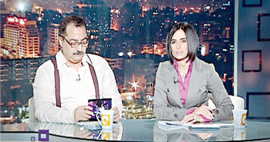 "بلدنا بالمصرى" يقدم بلاغا للنائب العام على الهواء مباشرة ويفتح ملف "الخرافات الطبية" على الفضائيات.. ونقابة الأطباء تتحفظ على القنوات الأربعة المخالفة 