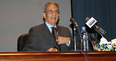 حركة 6 إبريل تنفى لقاءها عمرو موسى
