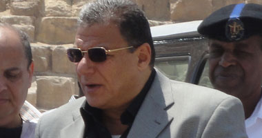 بالصور.. لاشين يتفقد الحدائق بالجيزة
