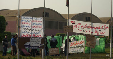 عمال غزل شبين الكوم يرفضون قررات وزير القوى العاملة 