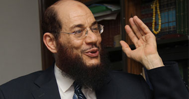 القوصى: سحب الثقة من الرئيس لا يعتبر خروجاً على الحاكم