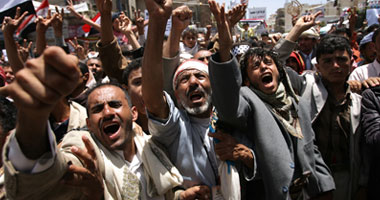 الديلى تليجراف: "القاعدة" تتوسع فى اليمن وسط حالة الفراغ الأمنى