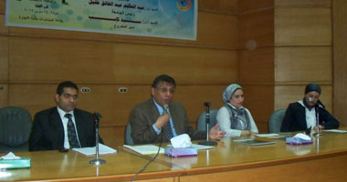 البنك الأهلى المصرى يشارك فى ملتقى ريادة المستقبل بجامعة طنطا