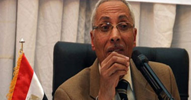 العاملون بالكهرباء يدعون للاحتفال بعيد العمال بوقفة أمام الوزارة لإقالة "بلبع"
