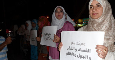 بالصور .. سلاسل الثورة بالسويس تدعو المواطنين لمظاهرات الجمعة