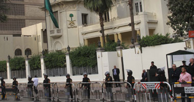 الأمن يتلقى بلاغا كاذبا يدعى تفجير السفارة السعودية بالجيزة