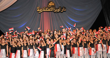بالصور.. الأوبرا تكرّم رتيبة الحفنى فى احتفالية بأوبرا الإسكندرية