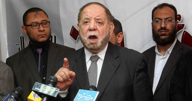 مؤسس "الأصالة" يطالب بتخفيض سن المعاش لـ"القضاة" إلى 60 عاما