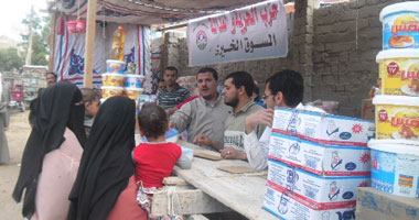 "الحرية والعدالة" يقيم أسواقا خيرية فى سنورس بالفيوم
