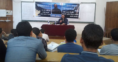 مؤسس "كوستا" بجامعة الفيوم: الشهادة الجامعية تحولت إلى ورقة لـ"الفشخرة"