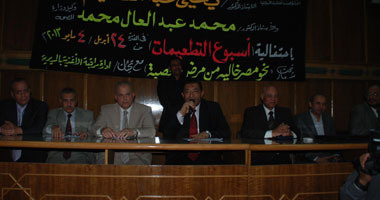 محافظ سوهاج يشهد احتفالية أسبوع التطعيمات