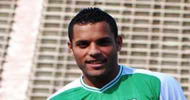 خناقة بين "بوبو" ومشجع الاتحاد
