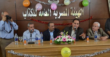 هيئة الكتاب تنظم أمسية لنخبة من الشعراء بعنوان "ملتقى الشباب الشعرى"