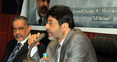أبو العلا ماضى: الرئيس اكتسب شرعيته من الصناديق ولا يمكن الطعن بها