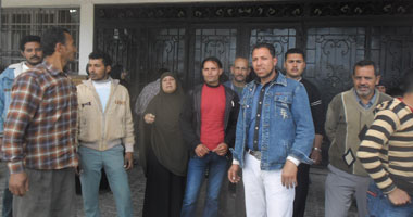وقفة احتجاجية لصناع الأثاث بدمياط للمطالبة بتخفيض أسعار الخامات